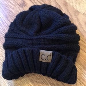 NWOT Black Beanie